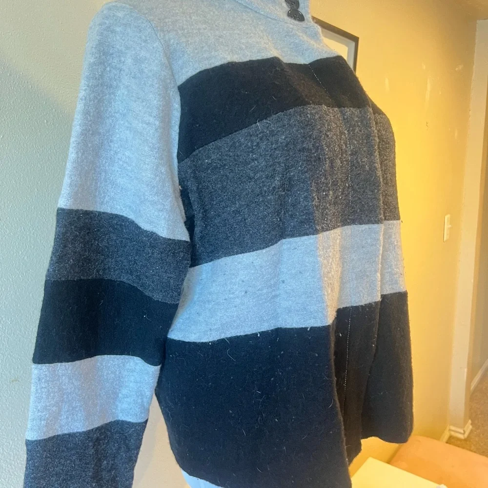 KARL LAGERFELD PARIS Colorblock Striped Jacket Size L Wool Mock neck‎